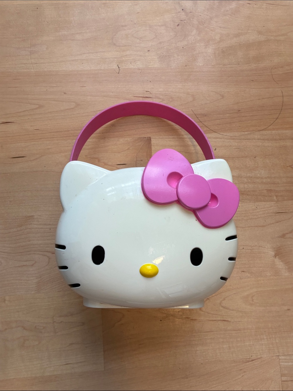 Hello Kitty White Face Basket with Pink Handle & Bow